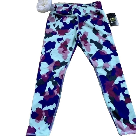 🌼NWT FUN ATHLETIC LEGGINGS - Picture 1 of 6